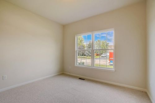 120 Reston Ct, Sycamore IL  60178-3000 exterior