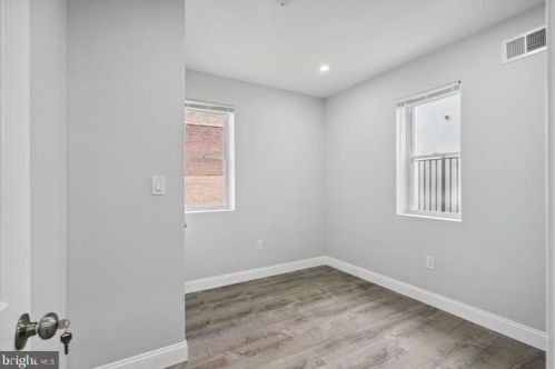 624 42 St, Philadelphia PA 19104-1468 exterior