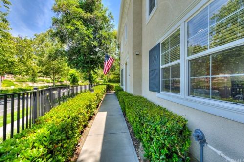 2 Bloomington St, San Juan Capistrano, CA 92694-0428