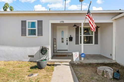 6006 Colonial Dr, Riverside, CA 92506-2133