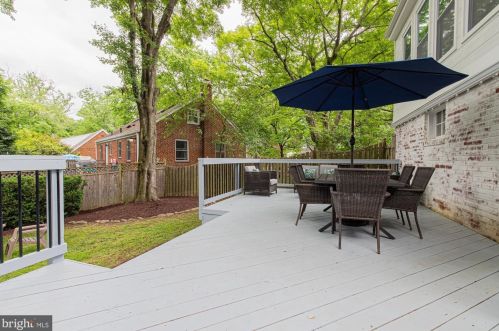 9301 Mintwood St, Silver Spring MD 20901-3523 exterior