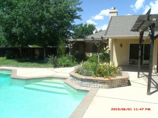 3009 Stonecrest Pl, Redding, CA 96001-6122