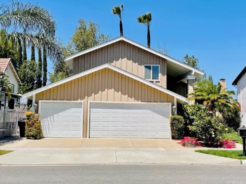 7699 Camino Tampico, Anaheim, CA 92808-1039