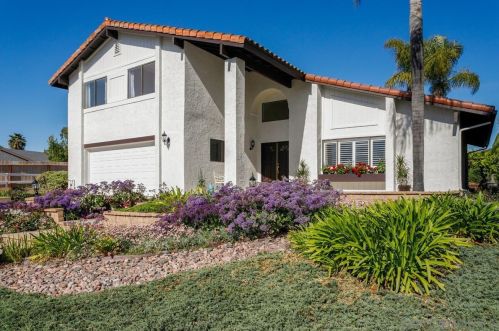 1602 Wagon Wheel Dr, Oceanside, CA 92057-4903