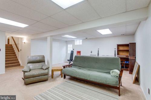 9305 Janphil Ln, Springfield VA  22153-3911 exterior