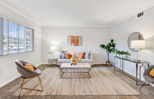 1322 Joplin Dr, San Jose, CA 95118-3726