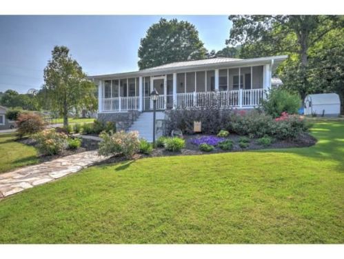 301 Okolona Dr, Erwin, TN 37650-2183