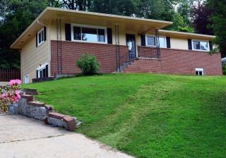 754 Manchester Dr, Chattanooga, TN 37415-4838