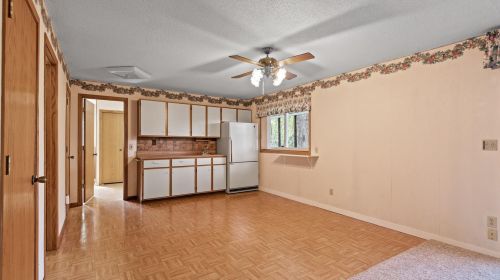 2242 Grospoint Ave, Saint Paul MN  55128-4402 exterior