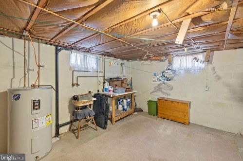 750 Walnut St, Hanover PA 17331-2051 exterior