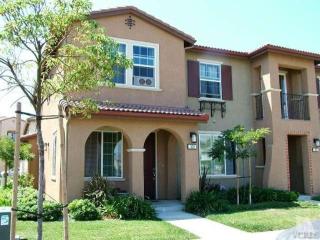 320 Big Sur River Pl, Oxnard, CA 93036-5301