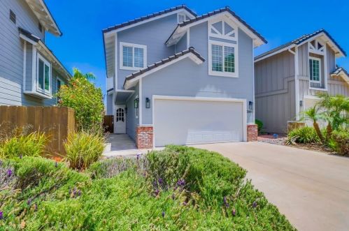 2881 Blackbush Ln, El Cajon, CA 92019-2828