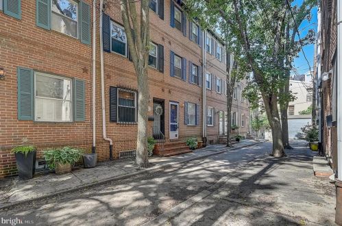 832 Kater St, Philadelphia, PA 19147-2013