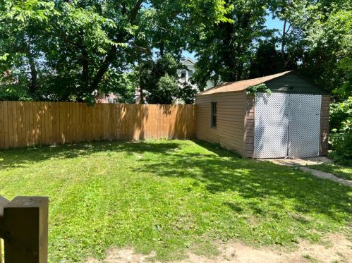 1964 Dalewood Pl, Cincinnati, OH 45237-6059