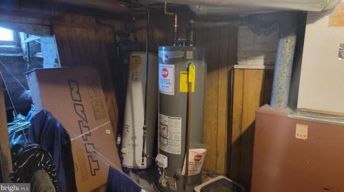 519 Lalor St, Trenton NJ  08611-3233 exterior