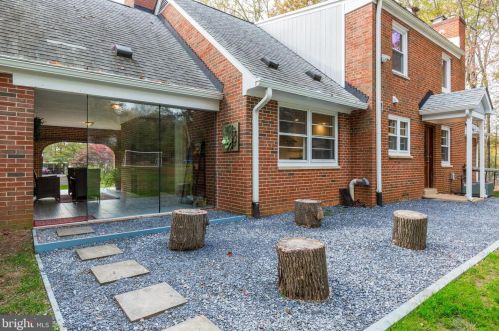 15009 Snowden Dr, Silver Spring MD 20905-5663 exterior