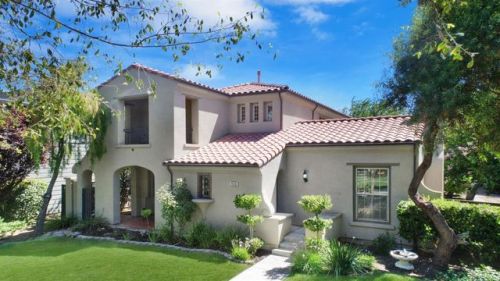 950 Belmont Ln, Tracy, CA 95377-6684
