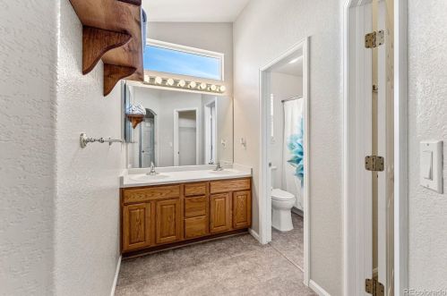 4712 Danube Cir, Aurora CO  80015-4958 exterior