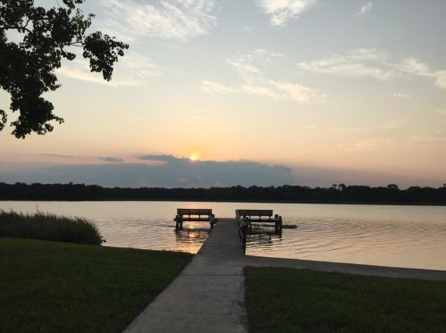 4319 Willow Hill Dr, Taylor Lake Village, TX 77586-4312