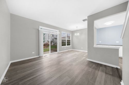 2876 Gypsum Cir, Naperville, IL 60564-4757