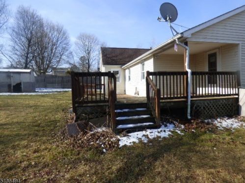 6 Water St, Hackettstown NJ  07840-4927 exterior