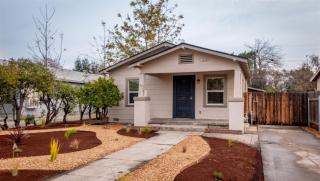 1720 Fruit Ave, Fresno, CA 93705-5103
