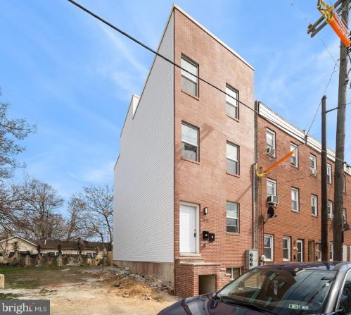 2543 11 St, Philadelphia PA  19133-1413 exterior