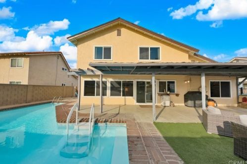 271 Avenida Rio Bravo, Anaheim CA  92808-1014 exterior