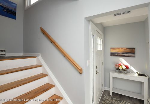 76 Berkshire Ct, Tinton Falls NJ  07701-5413 exterior