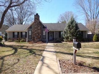 1075 Tararidge Dr, Piperton, TN 38017-1137