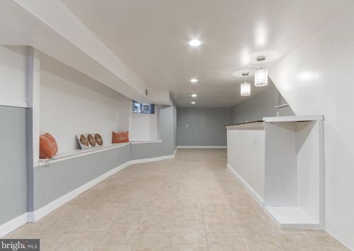 5215 10th St, Philadelphia PA  19141-4009 exterior