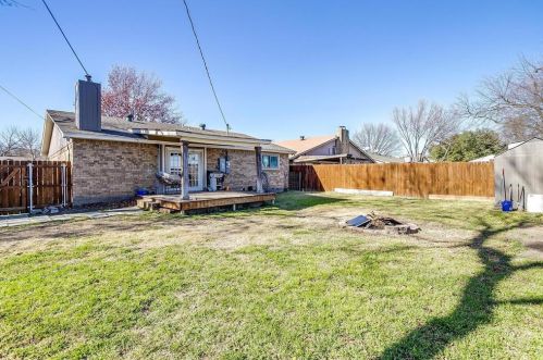 616 Saddle Rd, Fort Worth TX  76108-1623 exterior