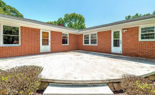 15 Highland Blvd, Stockbridge GA  30281-4654 exterior