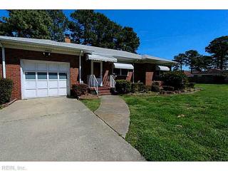 7948 Carlton St, Norfolk, VA 23518-3908