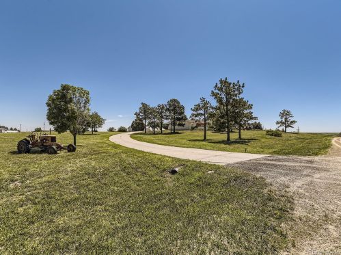 44331 Homestead Rd, Elizabeth, CO 80107-9310