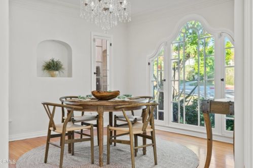 1133 Cordova Ave, Glendale CA  91206-2114 exterior