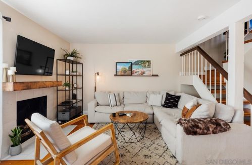 381 Calle Guaymas, San Clemente, CA 92672-4844