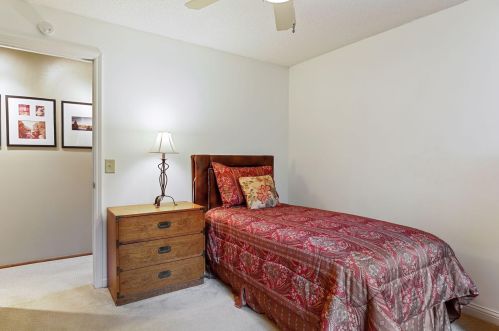 4493 Evergreen Dr, Saint Paul MN  55127-3626 exterior