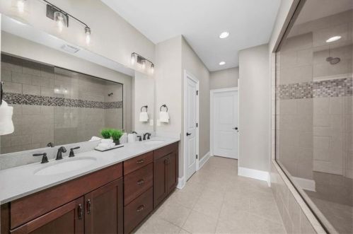 3635 Brookleigh Ln, Atlanta GA  30319-2206 exterior