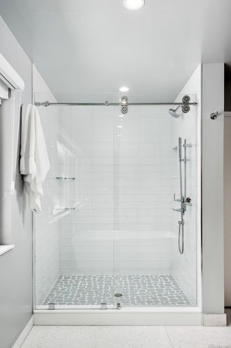 225 Clermont St, Denver CO  80246-1038 exterior