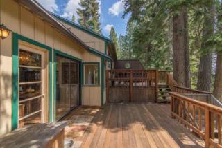 11015 Barnes Dr, Truckee, CA 96161-2802
