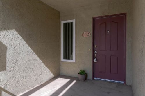 522 Calle Montecito, Oceanside, CA 92057-5278