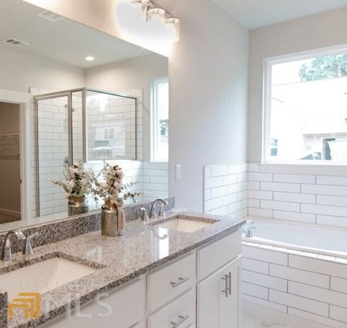 4446 Links Blvd, Jefferson GA  30549-8823 exterior