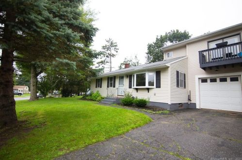 33 Lyman Dr, Torrington, CT 06790-4112