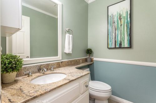 6032 Silverspur Trl, Anaheim CA  92807-4717 exterior