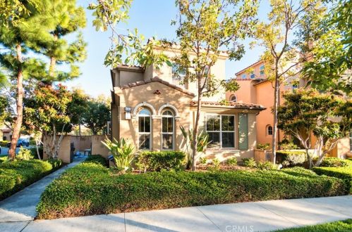 66 White Sage, Irvine, CA 92618-8803