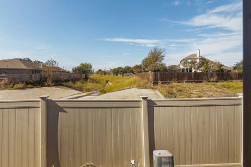 7877 Waxwing Cir, Fort Worth TX  76137-1089 exterior