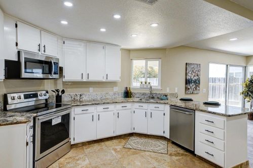 6217 Glenhurst Way, Citrus Heights, CA 95621-1721
