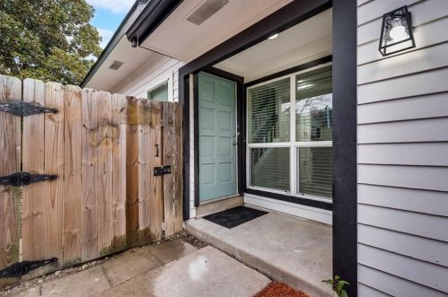 3403 Aries Dr, Garland TX  75044-6633 exterior