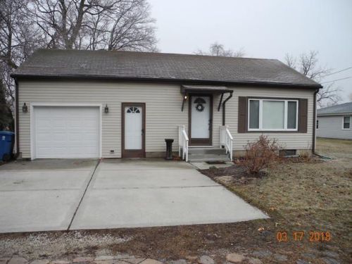 216 Brown St, Rollo, IL 60518-8167